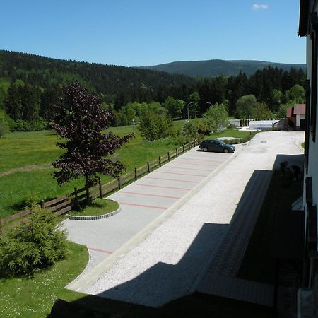Hotel Lesní dům Janské Lázně Exterior foto