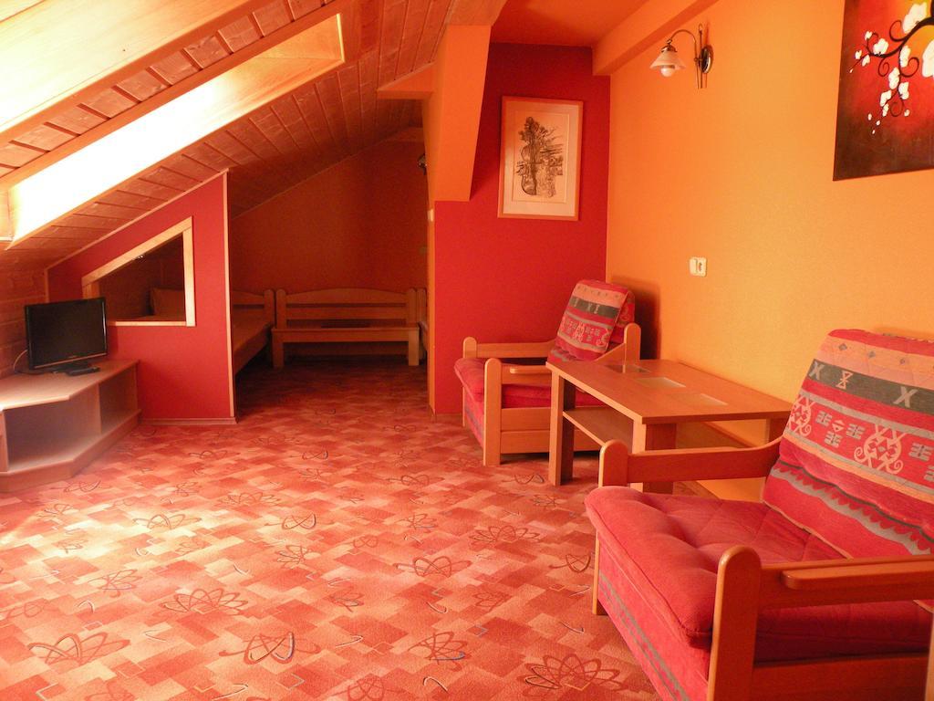 Hotel Lesní dům Janské Lázně Habitación foto